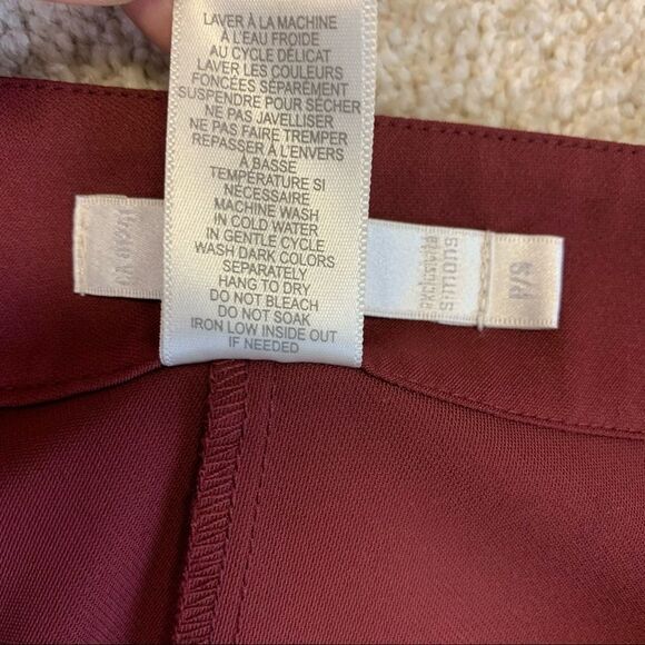 TWIK NWT Maroon Burgundy Frill Ruffle Hem Shorts Size Small - Picture 7 of 11